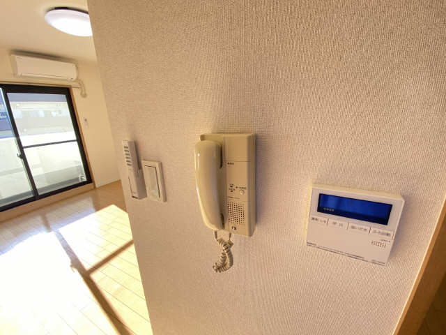 インターホン