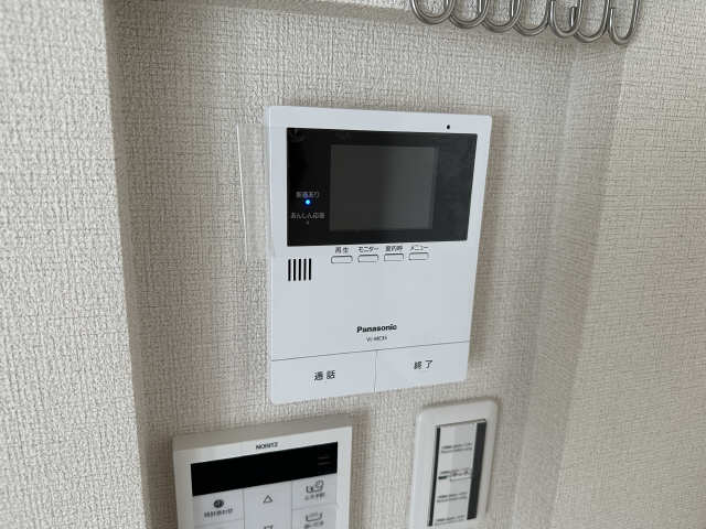 モニター付きインターホン