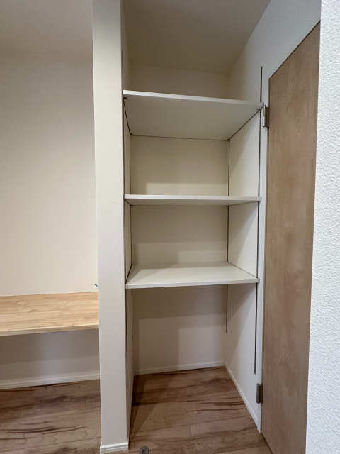 備え付き家具