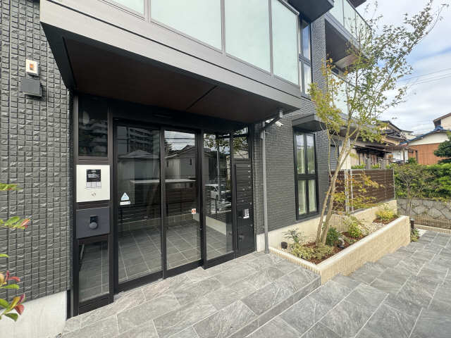 エントランス周辺