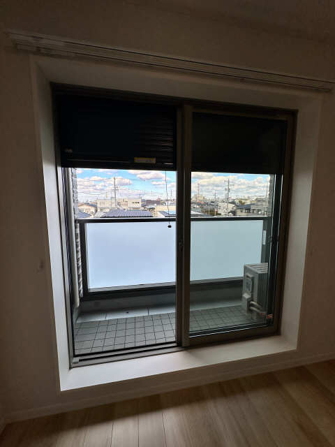 シャッター雨戸