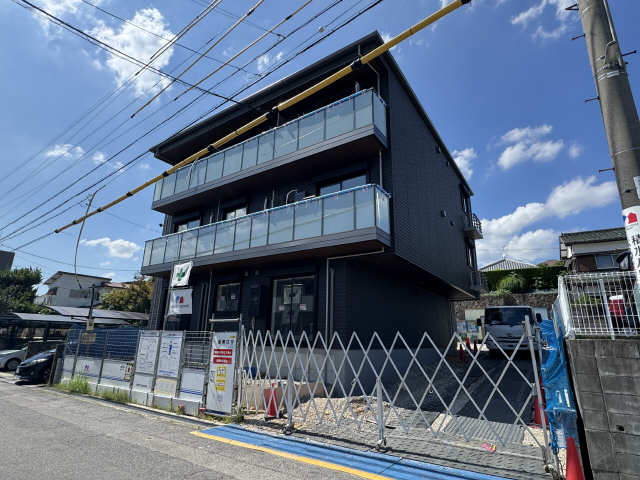 建築中外観