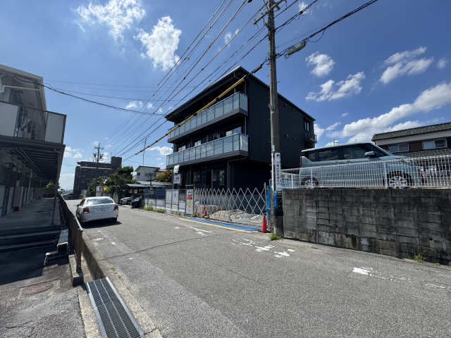 建築中外観