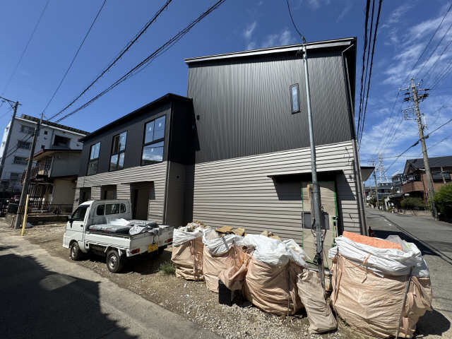 建築中外観