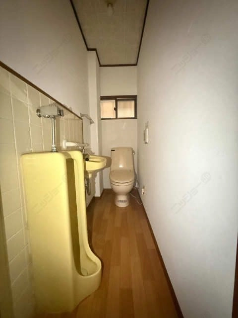 WC