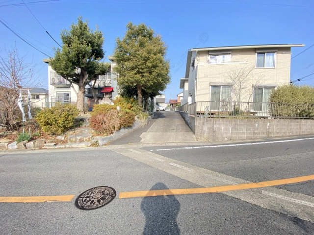 駐輪場へのアプローチ道路