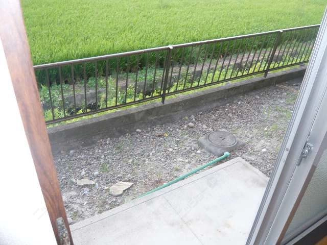 ﾃﾗｽ(隣戸とのﾌｪﾝｽなし