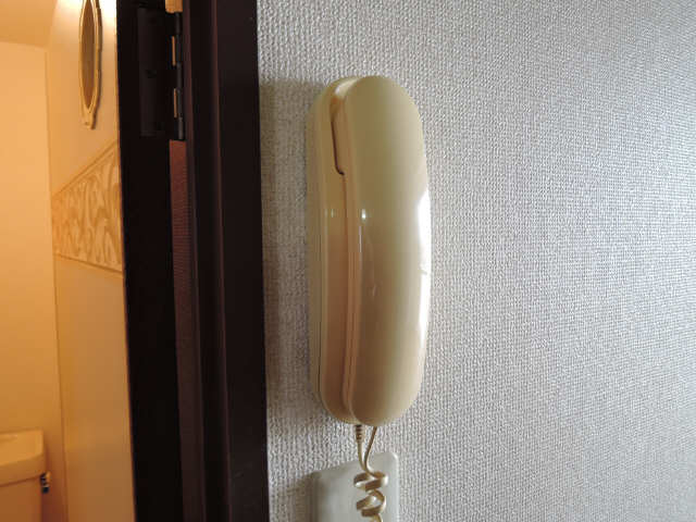 インターホン
