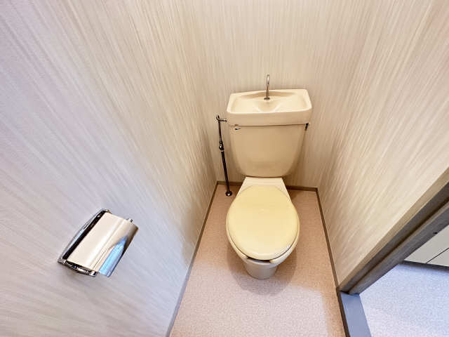 エステート塚本 2階 WC