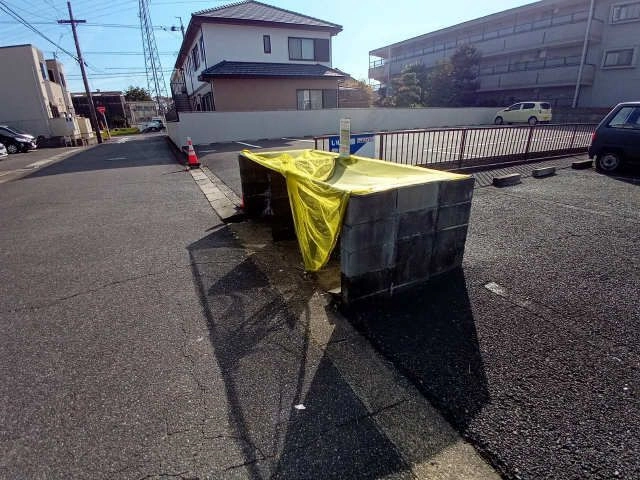 ごみ置き場