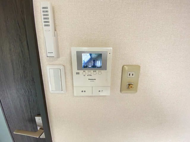 モニター付きインターホン