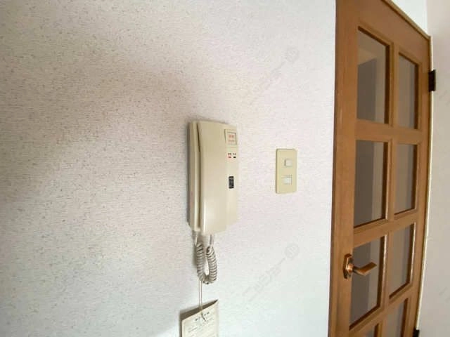 インターホン