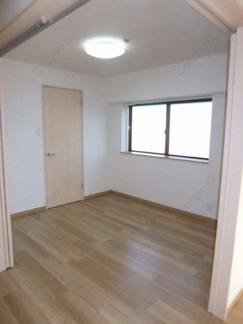 中洋室