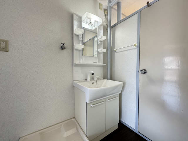 シャワー付洗面台