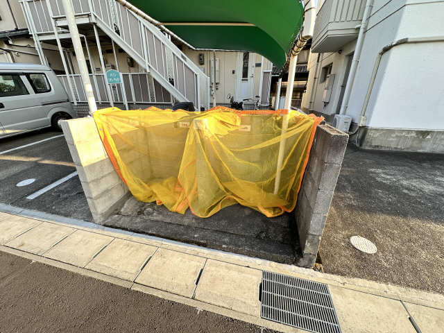 ゴミ置き場