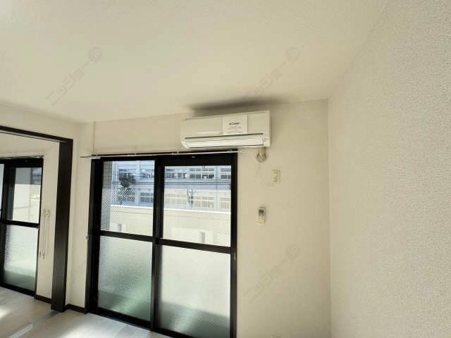 エアコン（リビング）