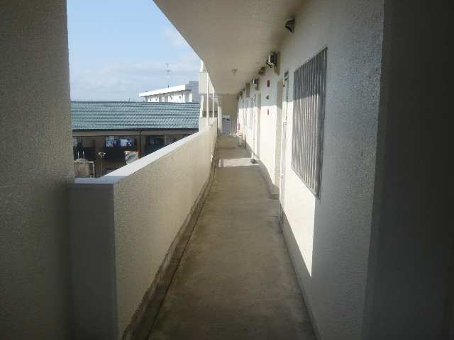 3階共用廊下
