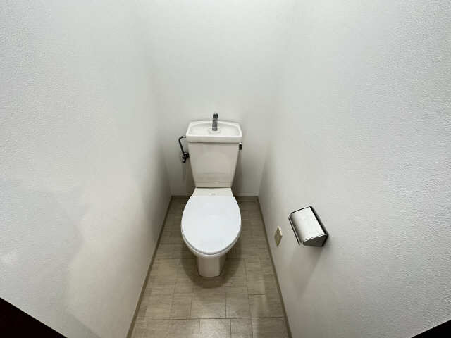 第二メゾンたけ宗 3階 WC