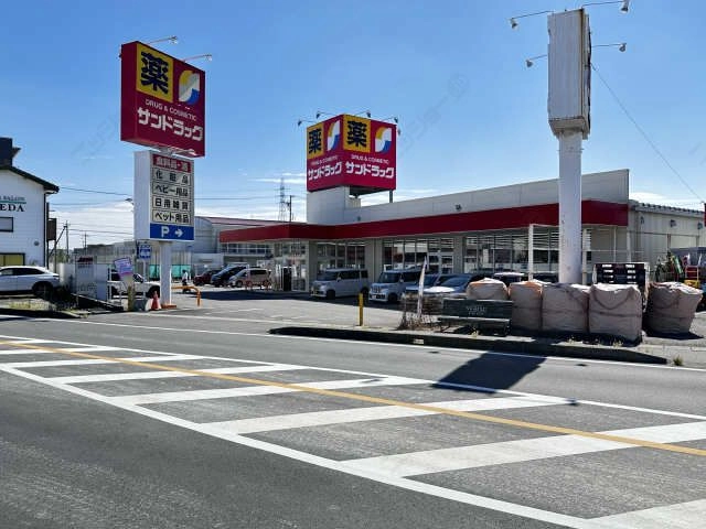 ドラッグストアー