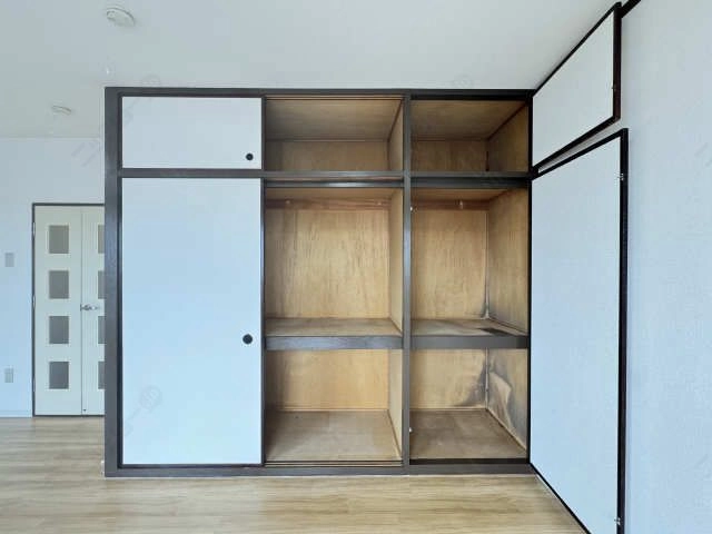 収納(リビング）