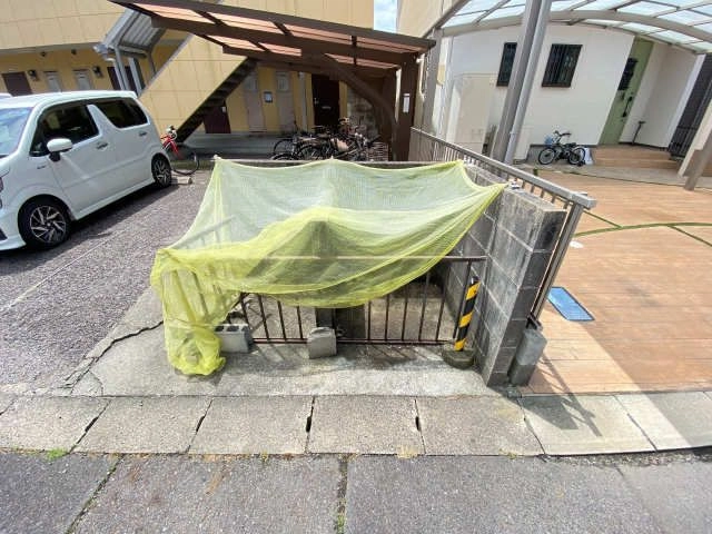 ゴミ置き場