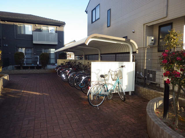 駐�輪場