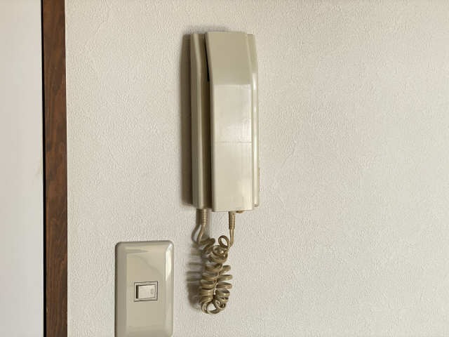 インターホン