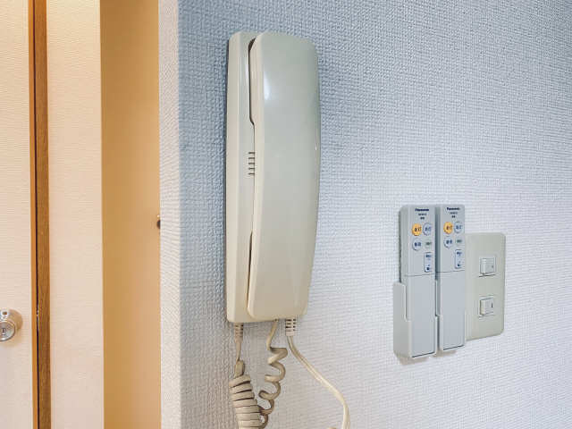 インターホン親機