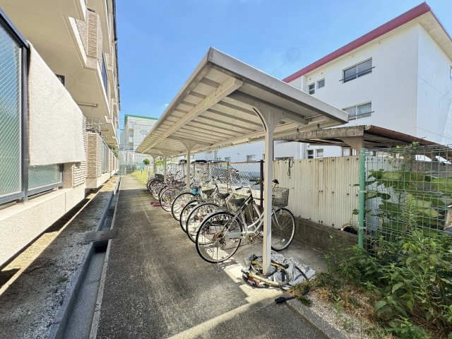 駐輪場（南側）