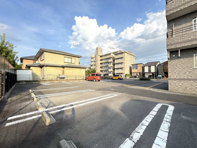駐車場（東側）