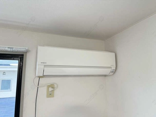 リビング・エアコン
