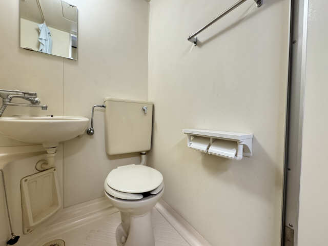 WC