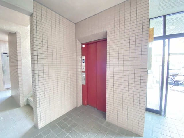 エレベーター
