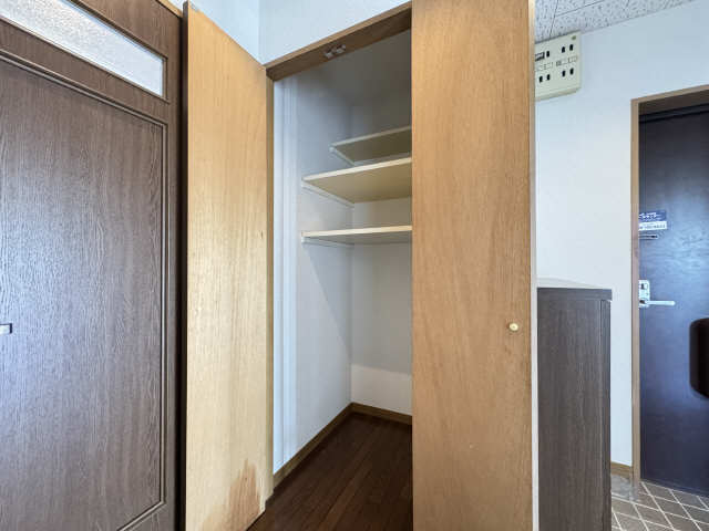 玄関・収納
