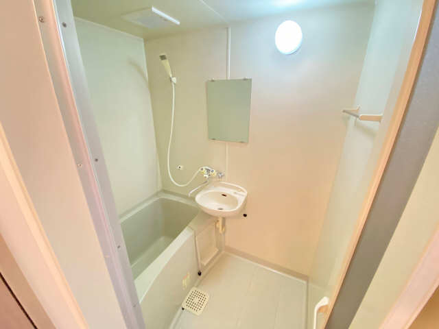 ヴェルドミール・ＡＹＡ 2階 浴室