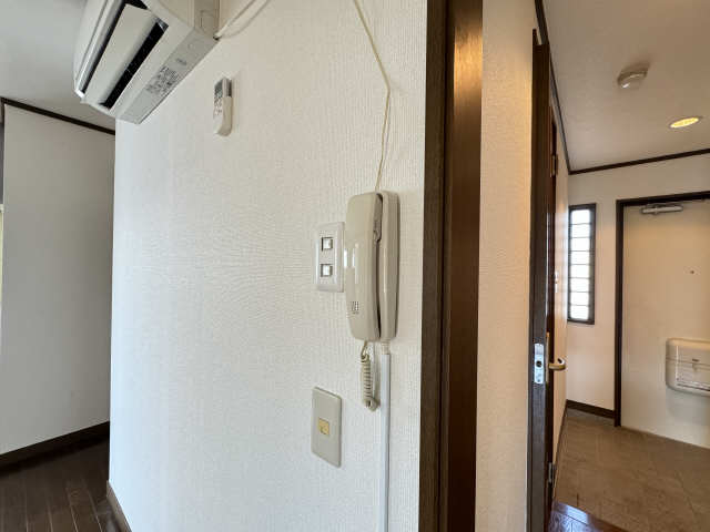 インターホン