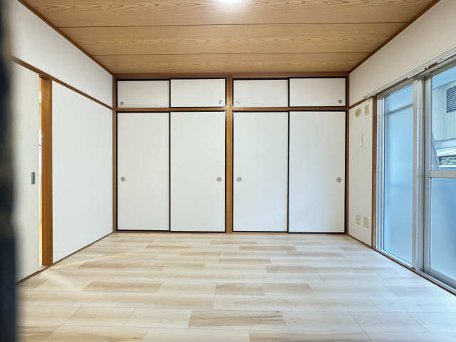 洋室