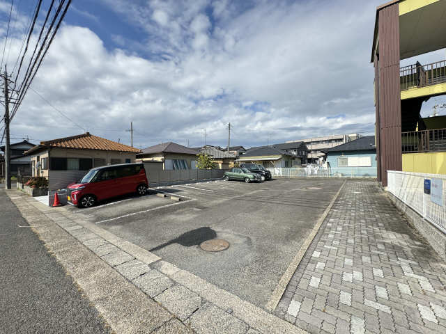 駐車場（西側）