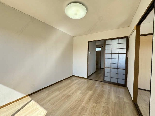 南洋室（西側）