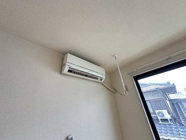 エアコン(東洋室)
