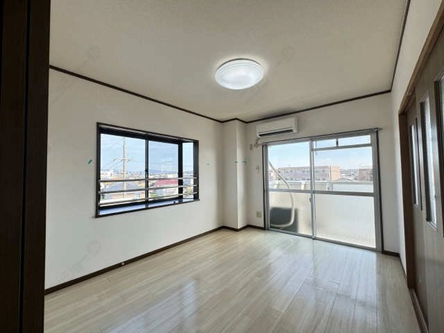 南洋室（東側）