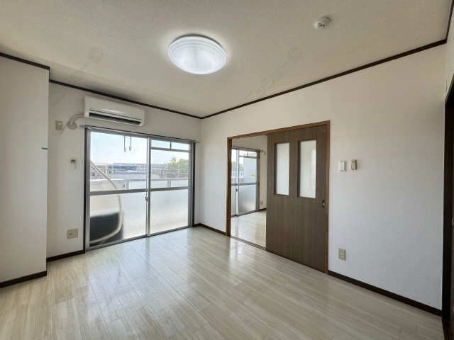 南洋室（東側）