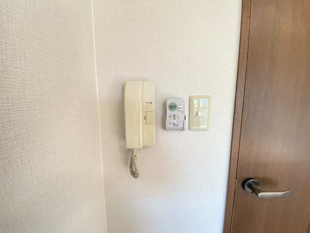 インターホン