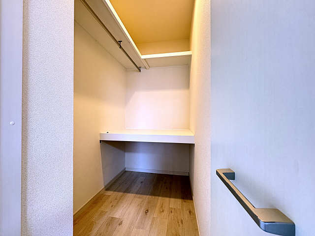 北洋室・ｳｫｰｸｲﾝｸﾛｰｾﾞｯﾄ