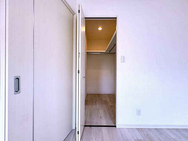 南洋室・ｳｫｰｸｲﾝｸﾛｰｾﾞｯﾄ