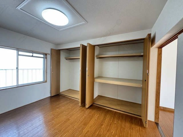 収納（北洋室）