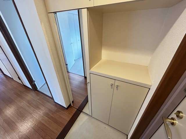 シューズBOX下段