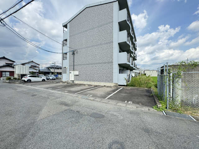 駐車場（西側）
