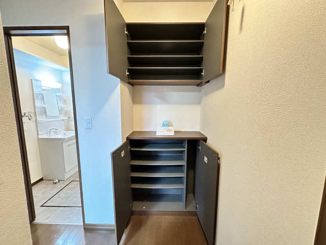 シューズBOX