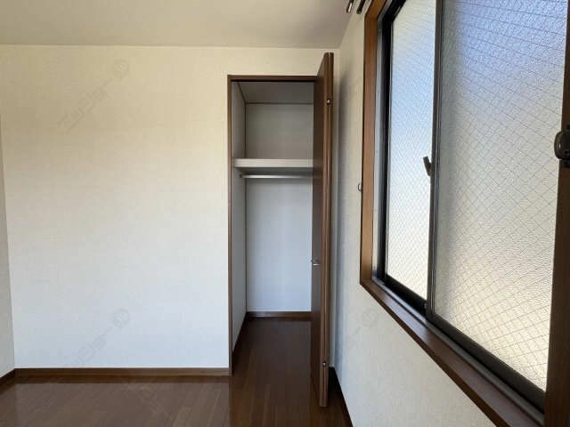 収納(南洋室)